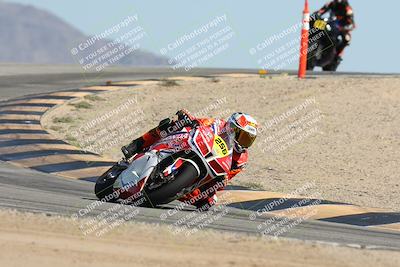 media/Oct-04-2025-CVMA (Sat) [[408bcdd6e4]]/Race 10-Amateur Supersport Middleweight/